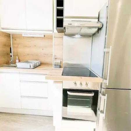 Apartment For 4 People *